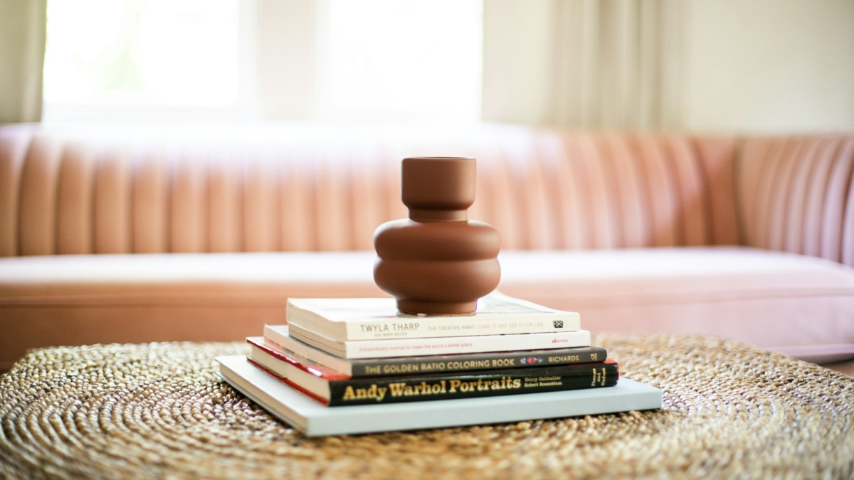 15 The Ultimate Guide to Selecting a Statement-Making Coffee Table