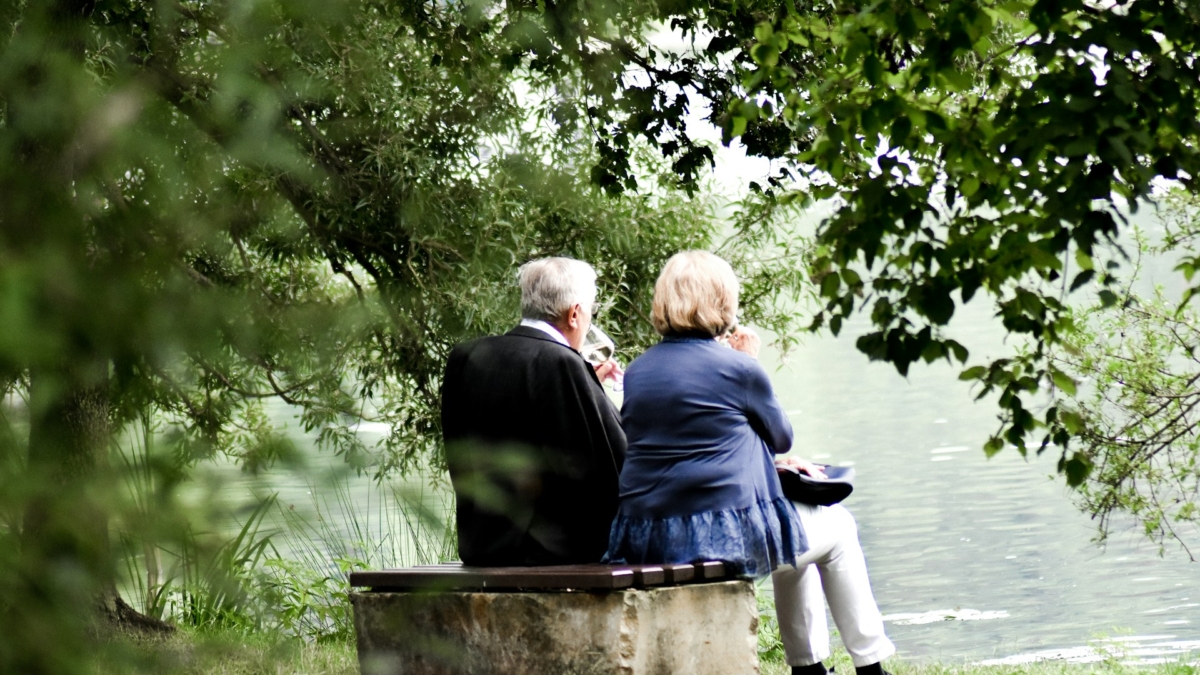 25 Aging with Dignity The Role of Personal Support Workers
